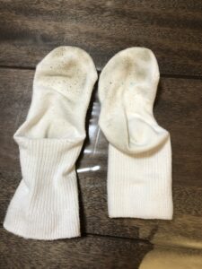 洗う前靴下2